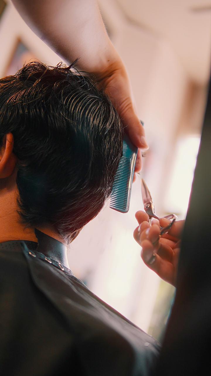 Fellas Barbers premium barbershop service